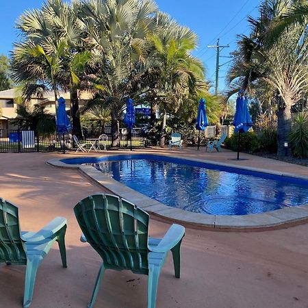 The Palms Motel Chinchilla Εξωτερικό φωτογραφία