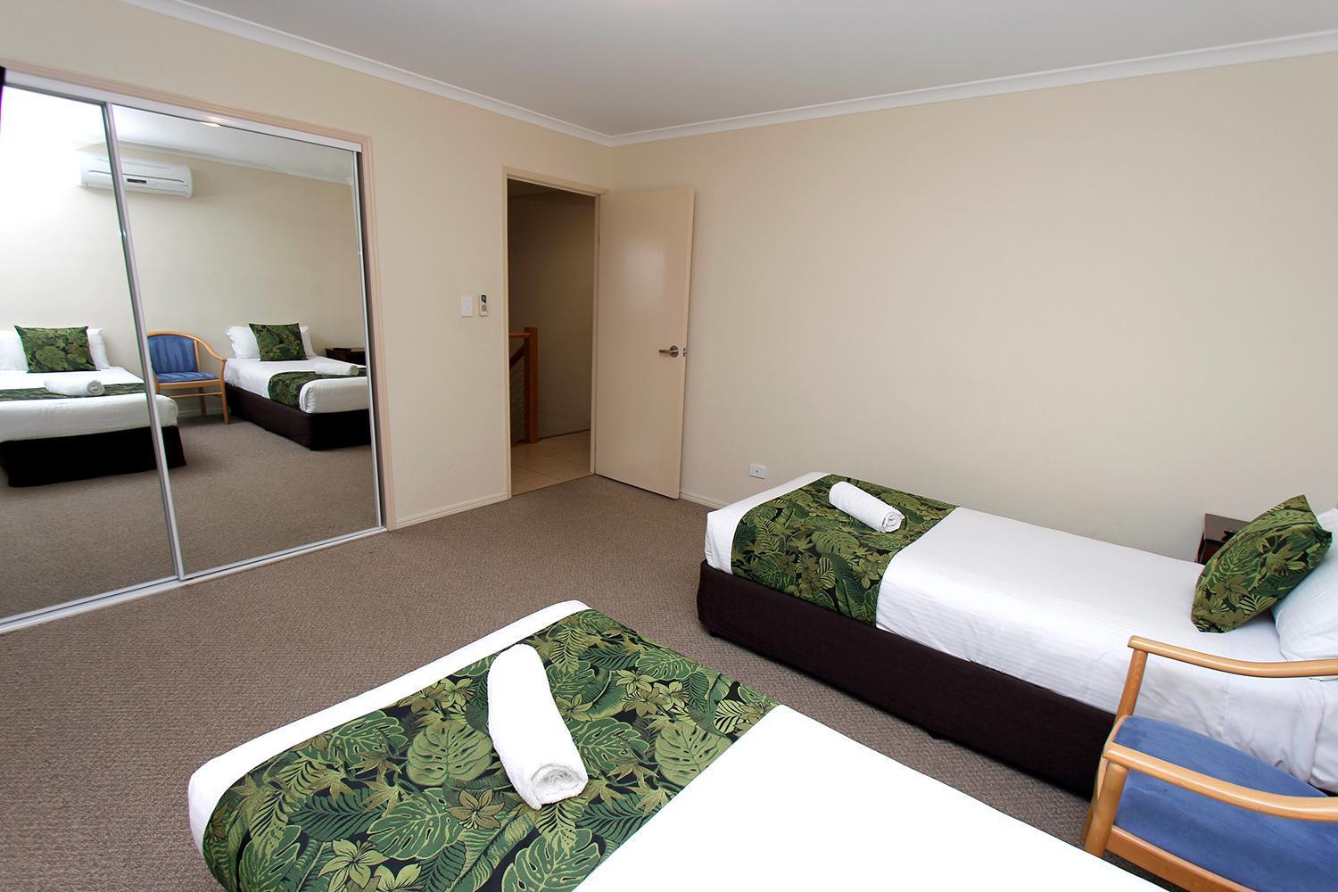 The Palms Motel Chinchilla Εξωτερικό φωτογραφία