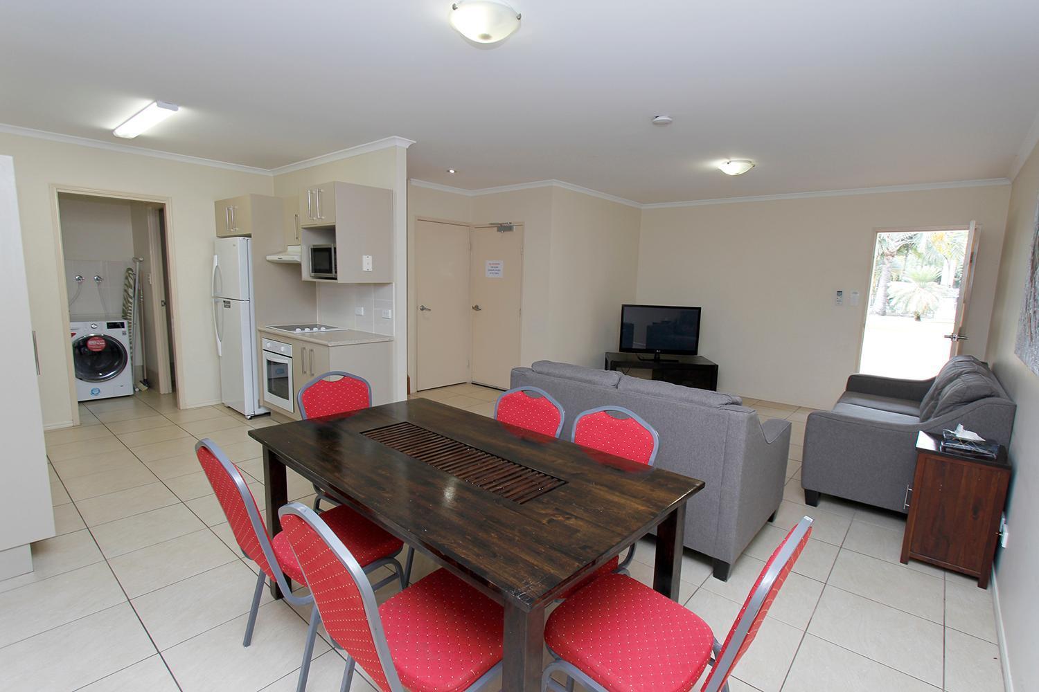 The Palms Motel Chinchilla Εξωτερικό φωτογραφία